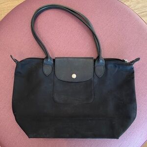 Longchamp Elegant Black Tote Bag
